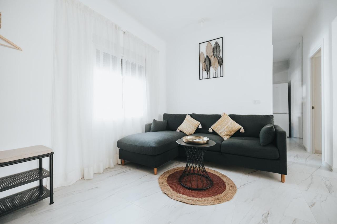 Shiny Nab Super Family Apartment