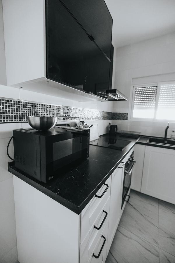 Shiny Nab Super Family Apartment Malaga
